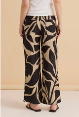 Sutton Relax Pant-Monochrome Floral