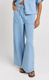 Saffra Relax Leg Jean-Medium Wash