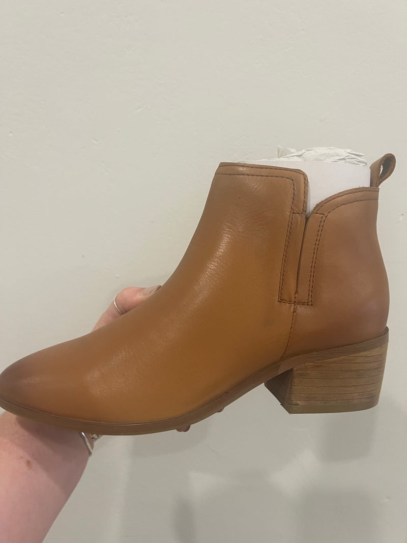 June Tan Boots